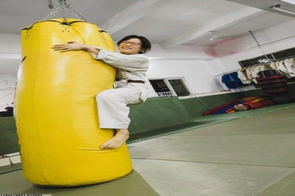 娄底体育馆培训班地址及报名方式
